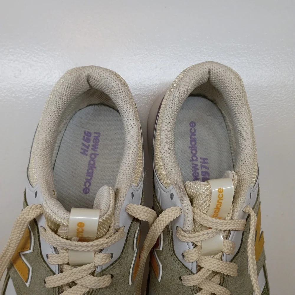 New Balance 997H Women's Size 8 B True‎ Cammo/Golden/Suede/Mix Shoes Sneakers